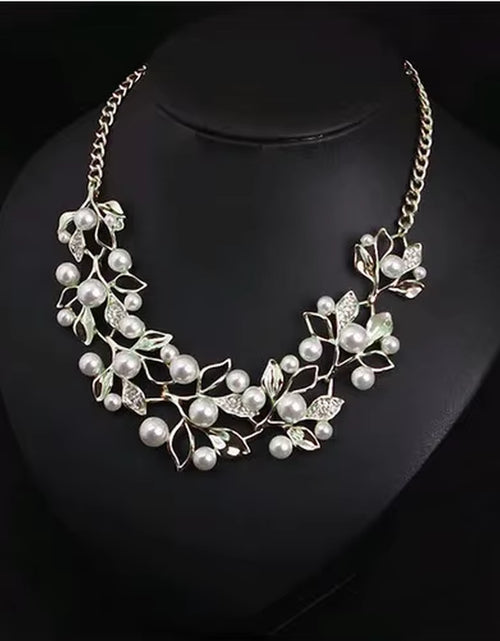 Load image into Gallery viewer, Simulated Pearl Necklaces &amp; Pendants Leaves Statement Necklace Women Collares Ethnic Jewelry for Gifts
