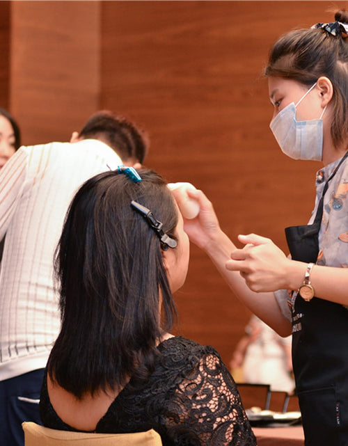 Load image into Gallery viewer, Travel Makeup Bag with LED Lighted, Cosmetic Case with Mirror, 3 Color Setting, Adjustable Dividers, Makeup Brushes for Women, Black, Waterproof, Scratch Resistant
