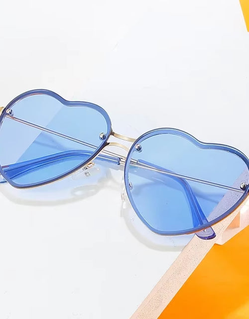 Load image into Gallery viewer, Heart Shaped Sunglasses Metal Women Brand Designer Fashion Rimless LOVE Clear Ocean Lenses Sun Glasses Oculos UV400
