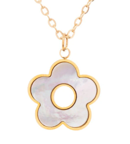 MOP Flower Pendant Neckle