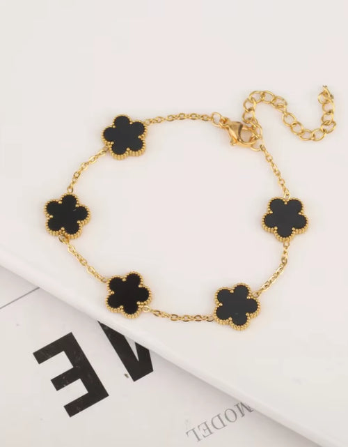 Load image into Gallery viewer, 1Pc Stainless Steel New Plant Clover Adjustable Bracelet for Women, Hot Selling Five Leaf Flower Shell Acrylic Bracelet Jewelry
