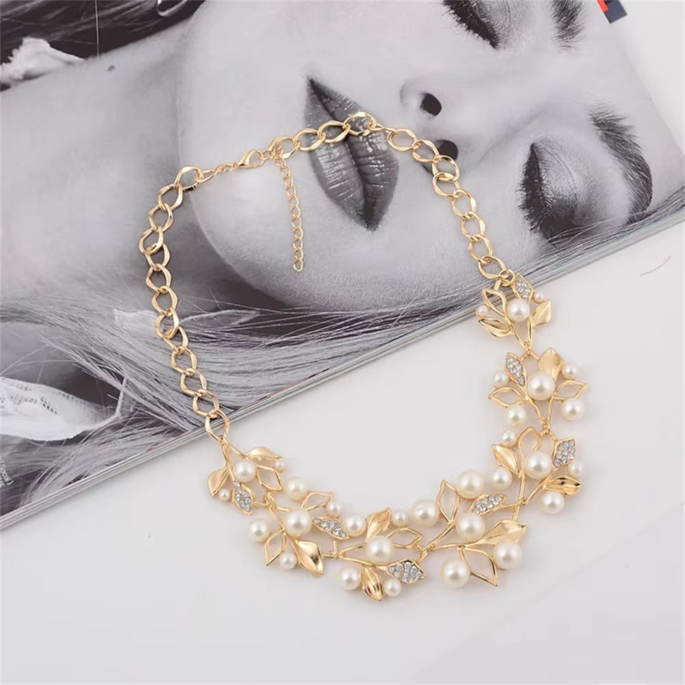 Simulated Pearl Necklaces & Pendants Leaves Statement Necklace Women Collares Ethnic Jewelry for Gifts