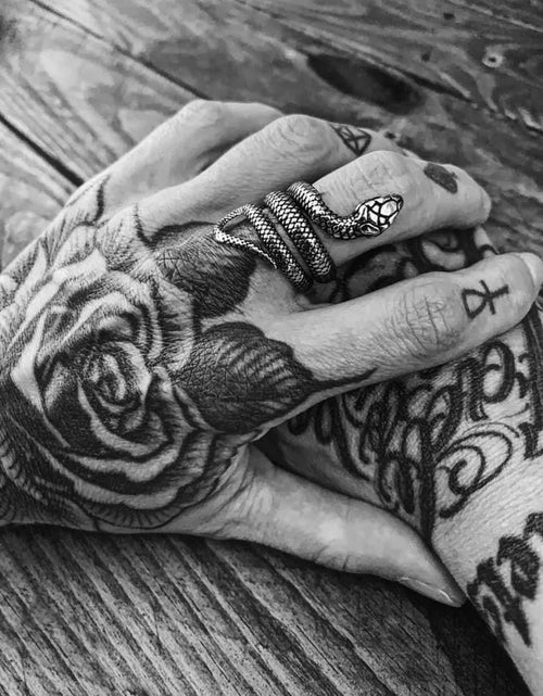 Load image into Gallery viewer, Stainless Steel Snake Ring Retro Vintage Serpent Unisex Biker Punk Ring Size 5-13
